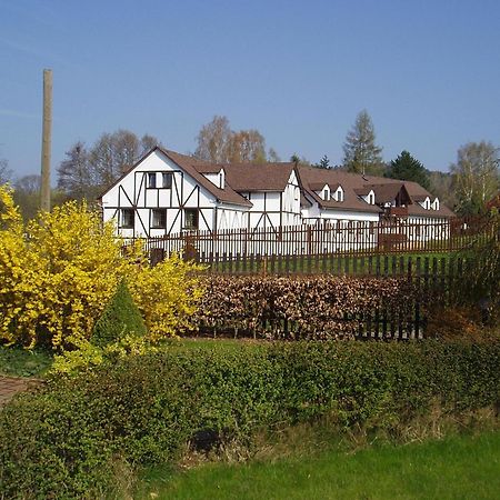 Restaurace A Penzion Ceska Hospoda Heřmanice Kültér fotó