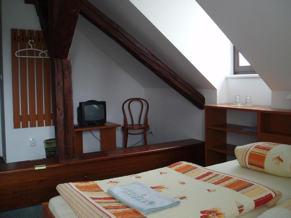 Restaurace A Penzion Ceska Hospoda Heřmanice Szoba fotó
